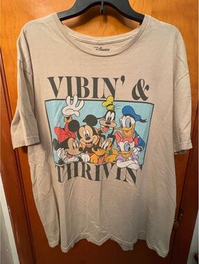 Disney Mickey & Friends “Vibin’ & Thrivin’” T-Shirt Tan XL